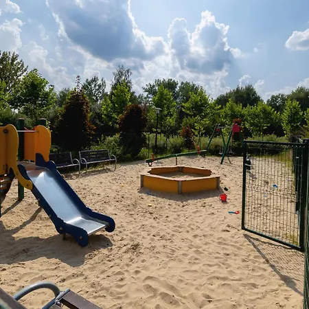 Apartment Studio Tysiaclecia Next To Park Slaski By Renters *