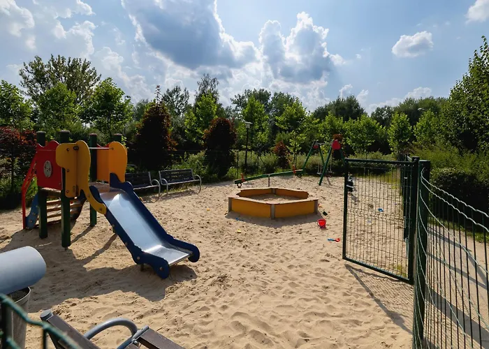 Apartmán Studio Tysiaclecia Next To Park Slaski By Renters *