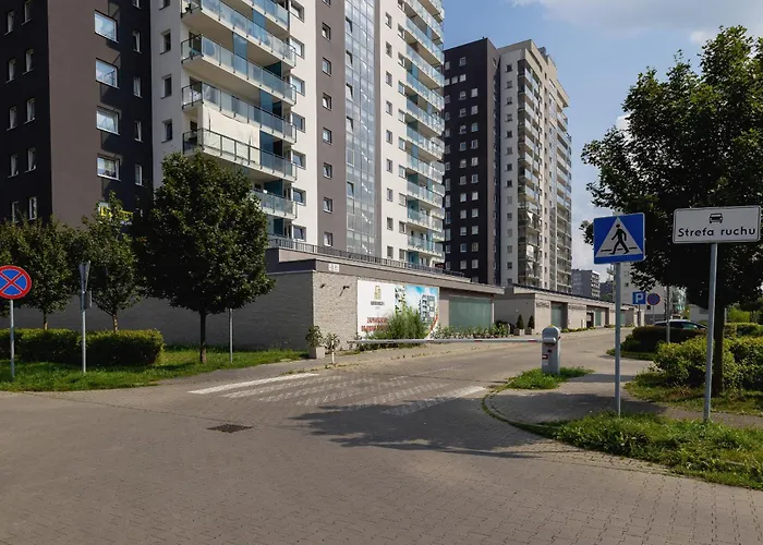 Apartmán Studio Tysiaclecia Next To Park Slaski By Renters Katovice